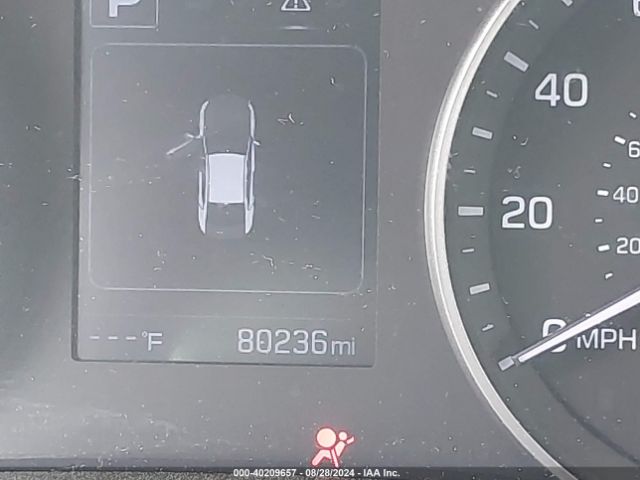 5NPD84LF8JH352653 Hyundai ELANTRA SEL