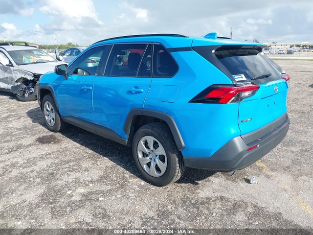 Toyota RAV4 LE 2020 2T3H1RFVXLC067472 Image 3