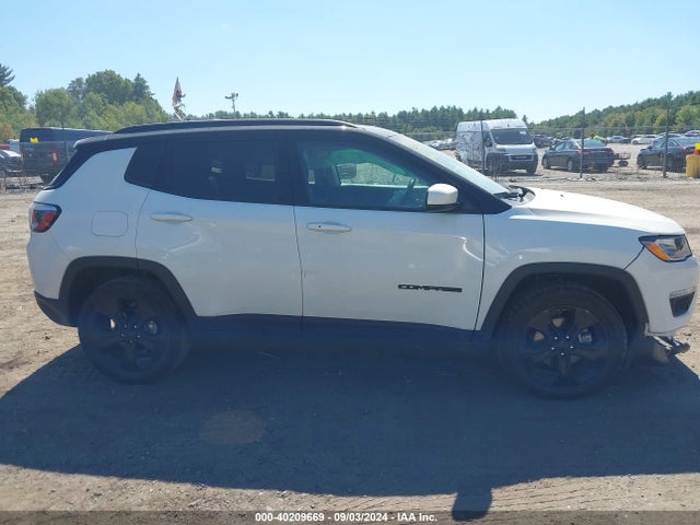 3C4NJDBB8LT168436 Jeep Compass Altitude 4x4