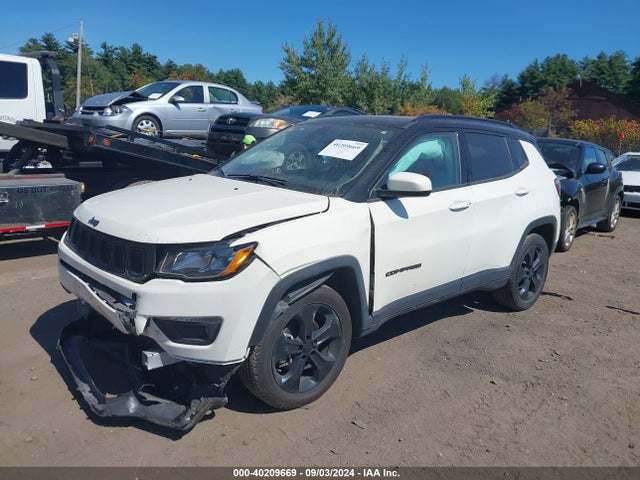 3C4NJDBB8LT168436 Jeep Compass Altitude 4x4