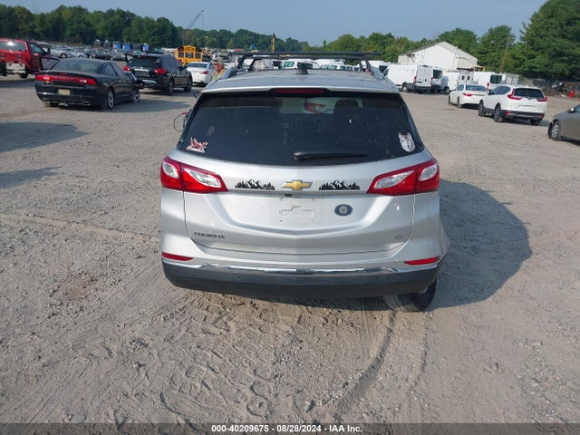 Chevrolet EQUINOX LT 2018 2GNAXJEV5J6121763 Image 16