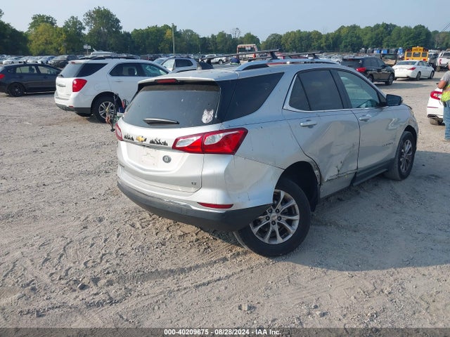 Chevrolet EQUINOX LT 2018 2GNAXJEV5J6121763 Image 4