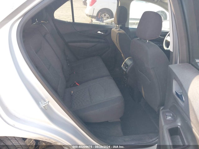 Chevrolet EQUINOX LT 2018 2GNAXJEV5J6121763 Image 8