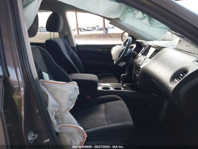 5N1AR2MN9FC705989 Nissan Pathfinder S