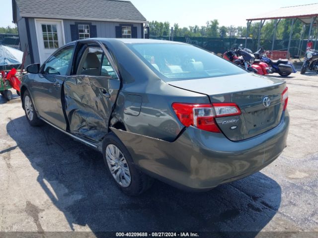 4T4BF1FK2ER411620 Toyota CAMRY LE