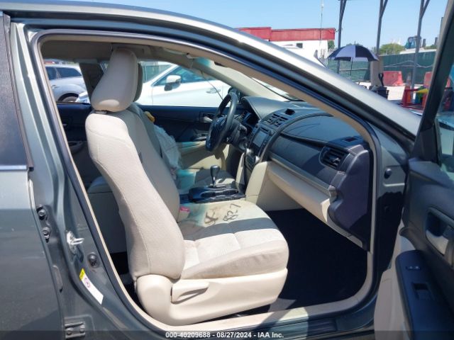 4T4BF1FK2ER411620 Toyota CAMRY LE