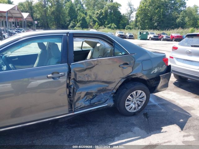 4T4BF1FK2ER411620 Toyota CAMRY LE