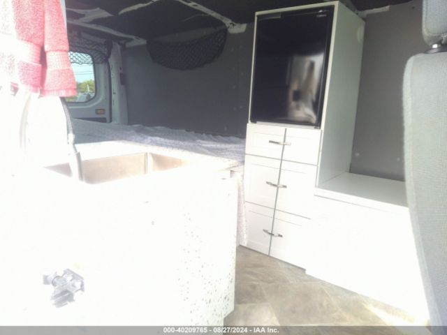 1FTNR1ZM3FKA60648 Ford Transit-250