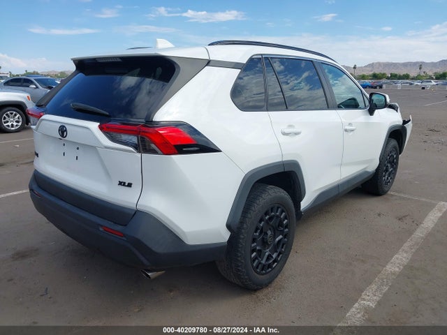 Toyota Rav4 Xle 2020 2T3W1RFV5LW087392 Image 4