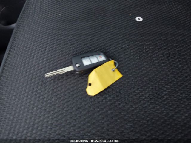 KNMAT2MV8JP570950 Nissan ROGUE S