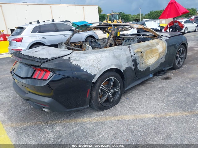 Ford Mustang Ecoboost Premium 2024 1FAGP8UH7R5120537 Image 4