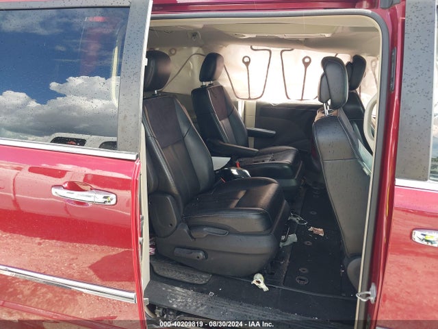 2C4RC1GG3FR534762 Chrysler Town & Country Limited Platinum
