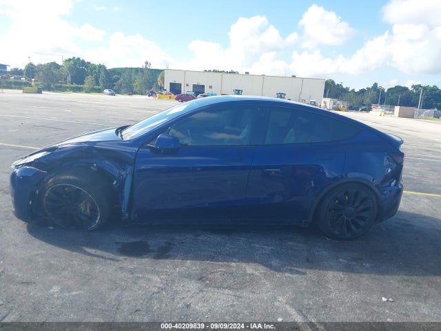5YJYGDEF0MF124490 Tesla Model Y Performance Dual Motor All-wheel Drive