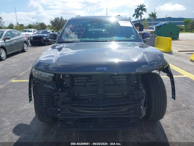Jeep Grand Cherokee 4xe 2024 1C4RJYB66RC170993 Image 13