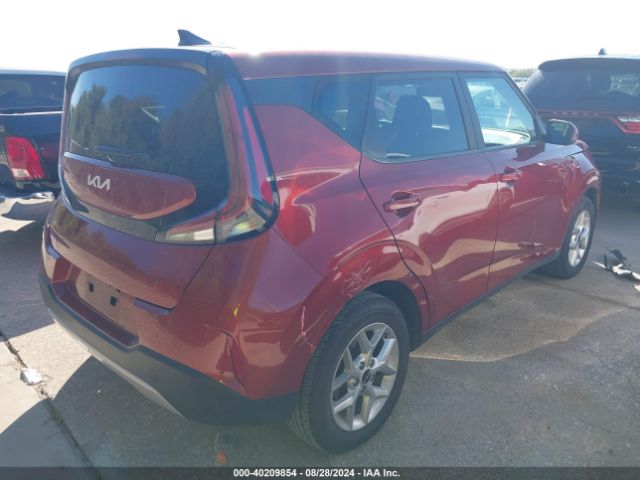KNDJ23AU9P7189797 KIA SOUL LX