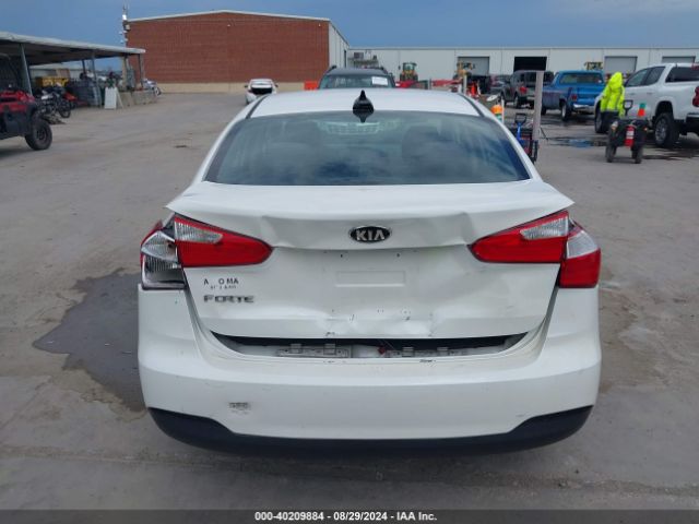 KNAFX4A60F5258110 KIA FORTE LX