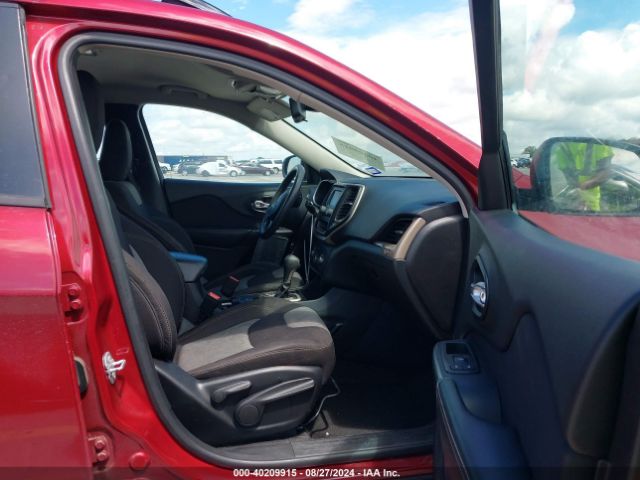 1C4PJLAB2GW107121 Jeep Cherokee Sport
