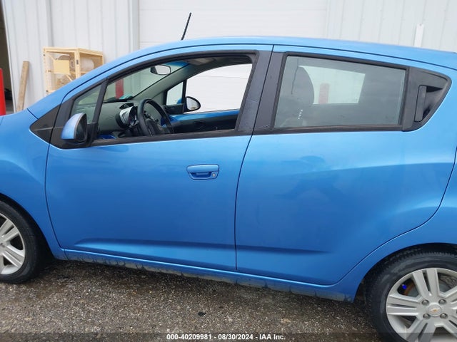 Chevrolet Spark 1lt Auto 2014 KL8CD6S97EC463185 Image 14