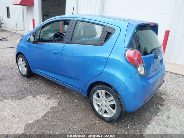 Chevrolet Spark 1lt Auto 2014 KL8CD6S97EC463185 Image 3