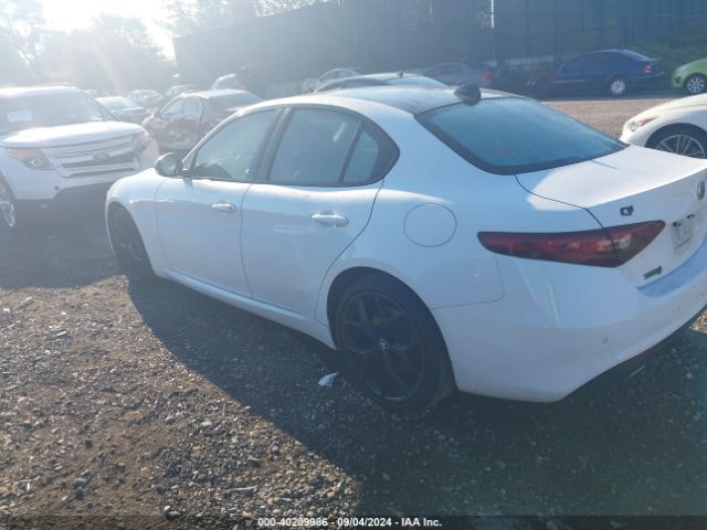 ZARFANBN7M7647835 Alfa Romeo Giulia Ti Awd