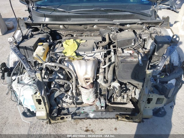 Toyota RAV4 LE 2017 2T3ZFREV9HW347980 Image 10