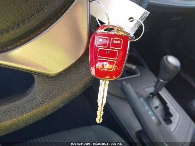Toyota RAV4 LE 2017 2T3ZFREV9HW347980 Image 11