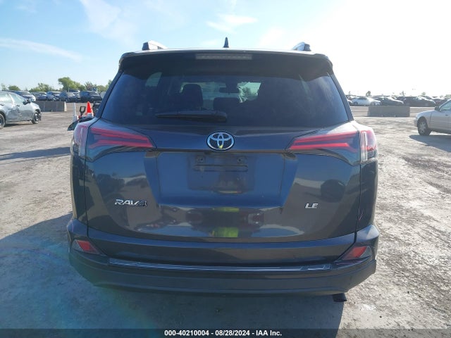 Toyota RAV4 LE 2017 2T3ZFREV9HW347980 Image 17