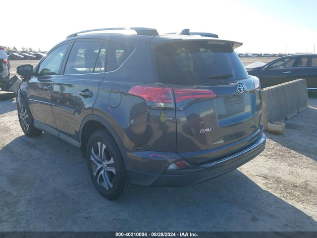 Toyota RAV4 LE 2017 2T3ZFREV9HW347980 Image 3