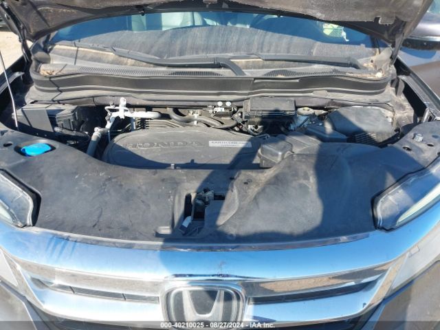 5FNYF5H6XKB010837 Honda Pilot Touring