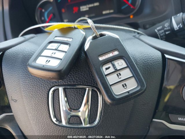 5FNYF5H6XKB010837 Honda Pilot Touring