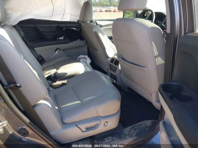 5FNYF5H6XKB010837 Honda Pilot Touring