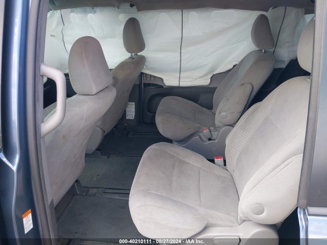 Toyota Sienna L 7 Passenger 2017 5TDZZ3DC1HS784684 Image 8