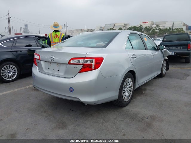 Toyota CAMRY LE 2014 4T1BF1FK8EU854008 Image 4