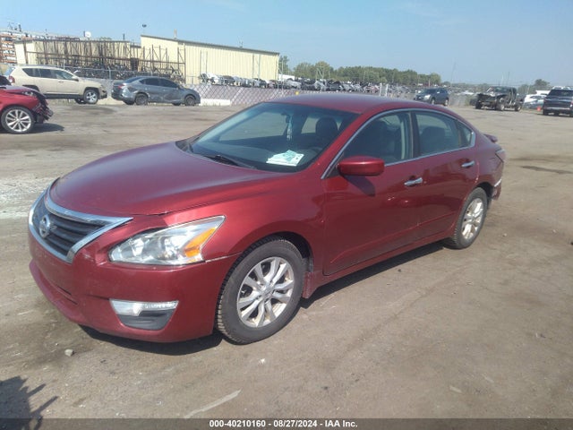 Nissan Altima 2.5 S 2014 1N4AL3AP3EC128995 Image 2