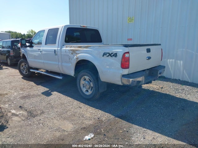 Ford F-250 Xlt 2015 1FT7W2BT7FEA82031 Image 3