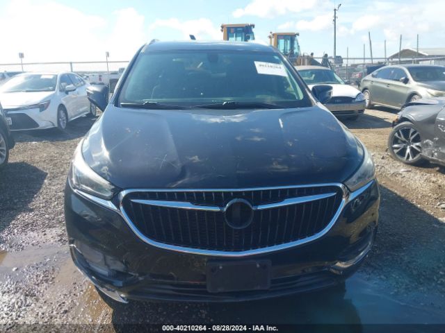 5GAERBKW8JJ151223 Buick Enclave Essence