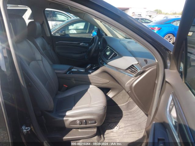 5GAERBKW8JJ151223 Buick Enclave Essence