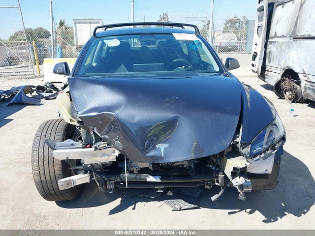 Tesla Model 3 Rear-wheel Drive 2024 5YJ3E1EA2RF749483 Image 13