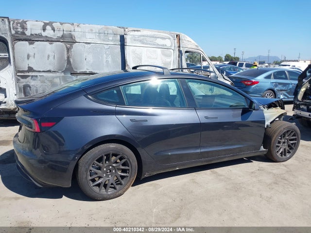 Tesla Model 3 Rear-wheel Drive 2024 5YJ3E1EA2RF749483 Image 14