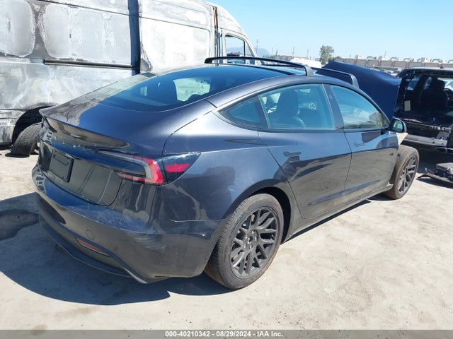 2024 TESLA MODEL 3 5YJ3E1EA2RF749483 Photo 3