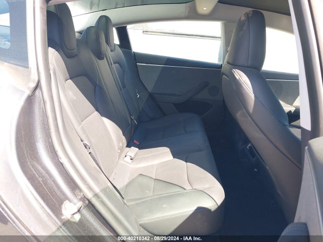 2024 TESLA MODEL 3 5YJ3E1EA2RF749483 Photo 7
