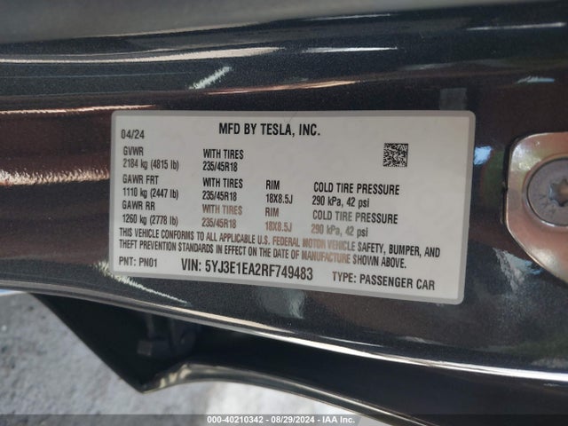 2024 TESLA MODEL 3 5YJ3E1EA2RF749483 Photo 8