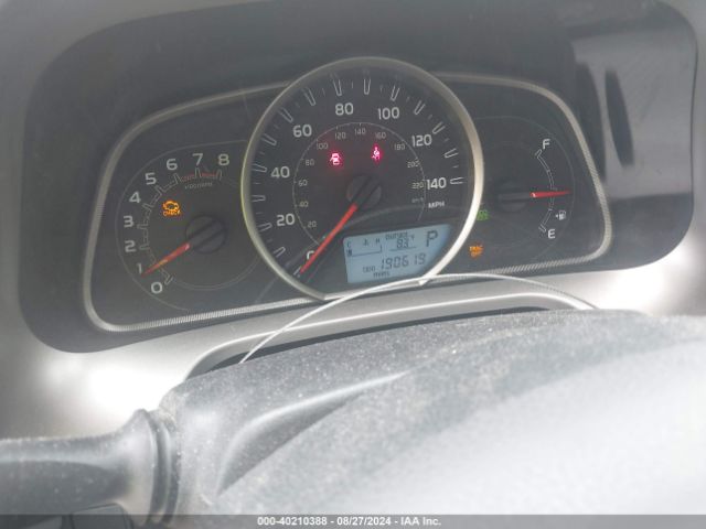 JTMZFREV7FJ042053 Toyota RAV4 LE