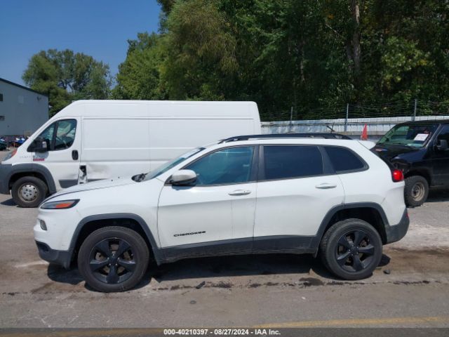1C4PJMDS0HW513370 Jeep Cherokee High Altitude 4x4