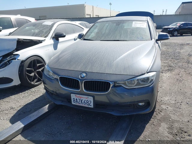 WBA8E1G54JNU88902 BMW 320i