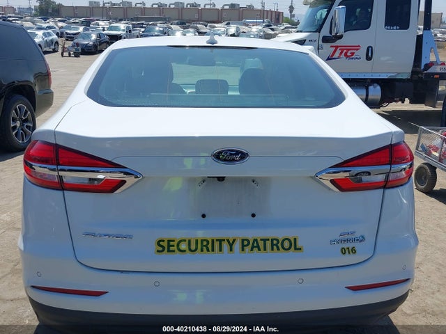 Ford Fusion Hybrid Se 2019 3FA6P0LU6KR174541 Image 17