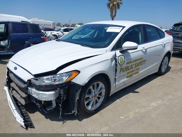 Ford Fusion Hybrid Se 2019 3FA6P0LU6KR174541 Image 2