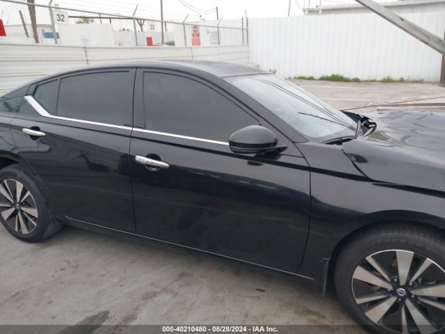 1N4BL4EW5NN403783 Nissan Altima Sl Intelligent Awd