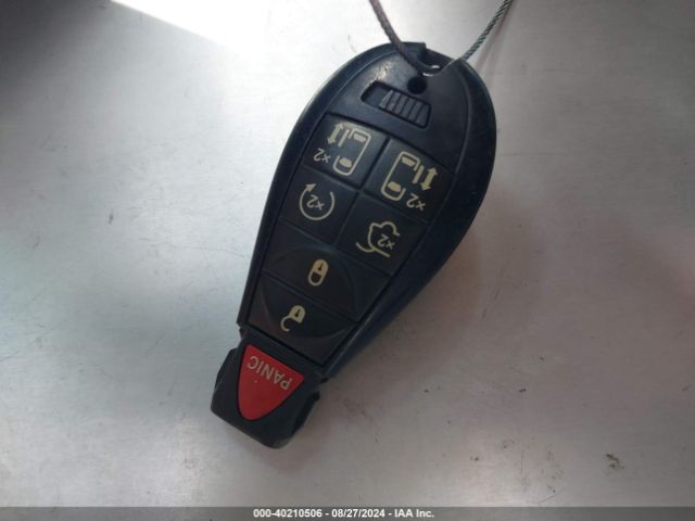 2C4RDGEG0KR683160 Dodge Grand Caravan Gt