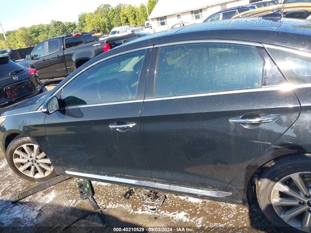 Hyundai Sonata Limited 2016 5NPE34AF7GH310750 Image 14